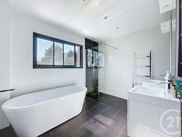 maison à vendre - 8 pièces - 200.0 m2 - FRANCHEVILLE - 69 - RHONE-ALPES - Century 21 Hestia Ldi