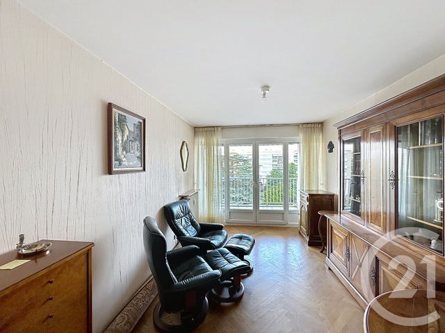 Appartement F3 à vendre - 3 pièces - 67.0 m2 - STE FOY LES LYON - 69 - RHONE-ALPES - Century 21 Hestia Ldi