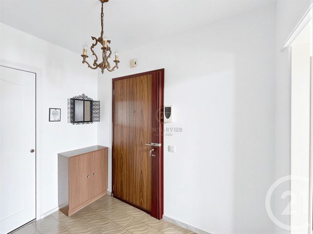 Appartement F3 à vendre - 3 pièces - 67.0 m2 - STE FOY LES LYON - 69 - RHONE-ALPES - Century 21 Hestia Ldi