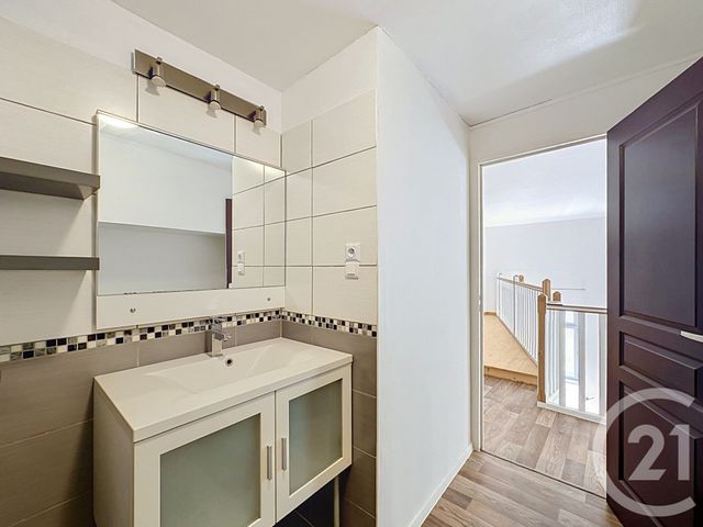 Appartement T2 à vendre - 2 pièces - 79.3 m2 - VIENNE - 38 - RHONE-ALPES - Century 21 Hestia Ldi