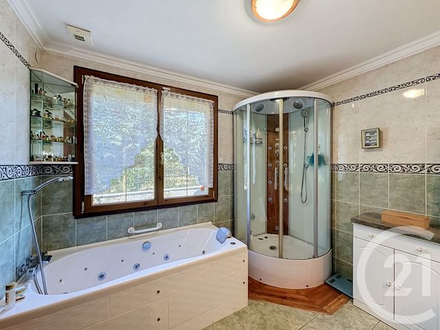 maison à vendre - 7 pièces - 188.75 m2 - CHARBONNIERES LES BAINS - 69 - RHONE-ALPES - Century 21 Hestia Ldi